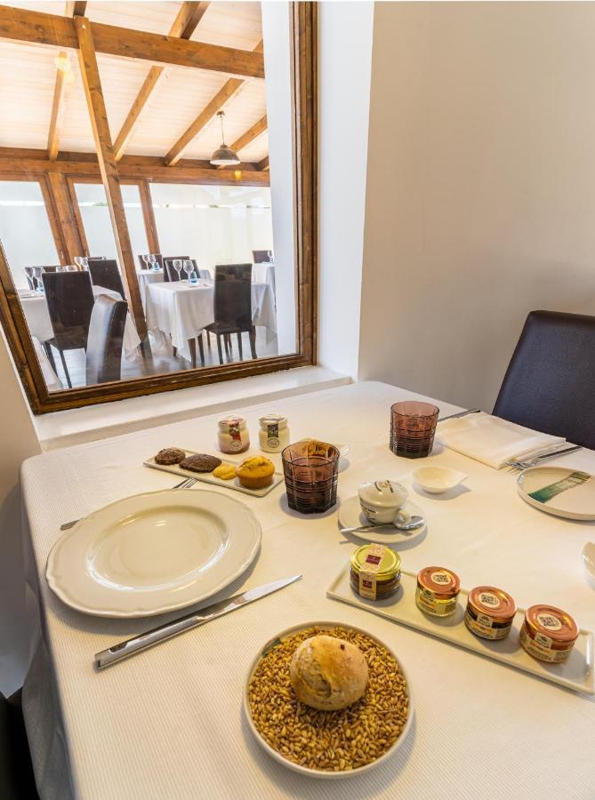مادجوني Casa Corsetti - Locanda E Ristorante المظهر الخارجي الصورة
